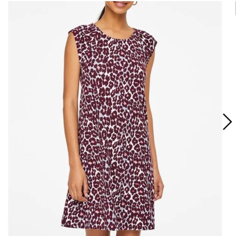 2/$20 Loft cheetah dress petite size small